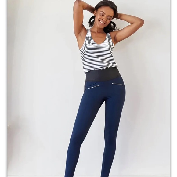 Aday    Throw It Higher Leggings in Steel Blue Sz S  high waisted zipper pockets - Picture 5 of 7
